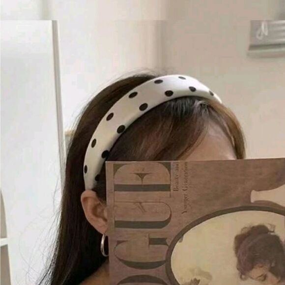 Polka Dot Headband - Picture 3 of 3